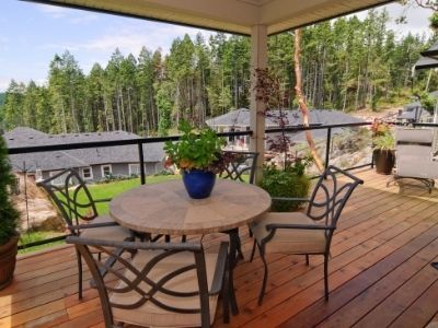 Jak wybrać najlepsze meble ogrodowe na balkon?